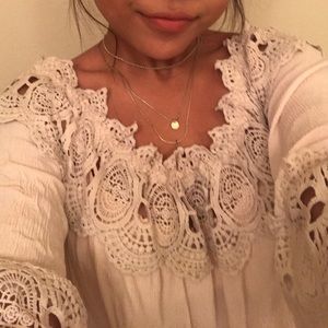 White off the shoulders